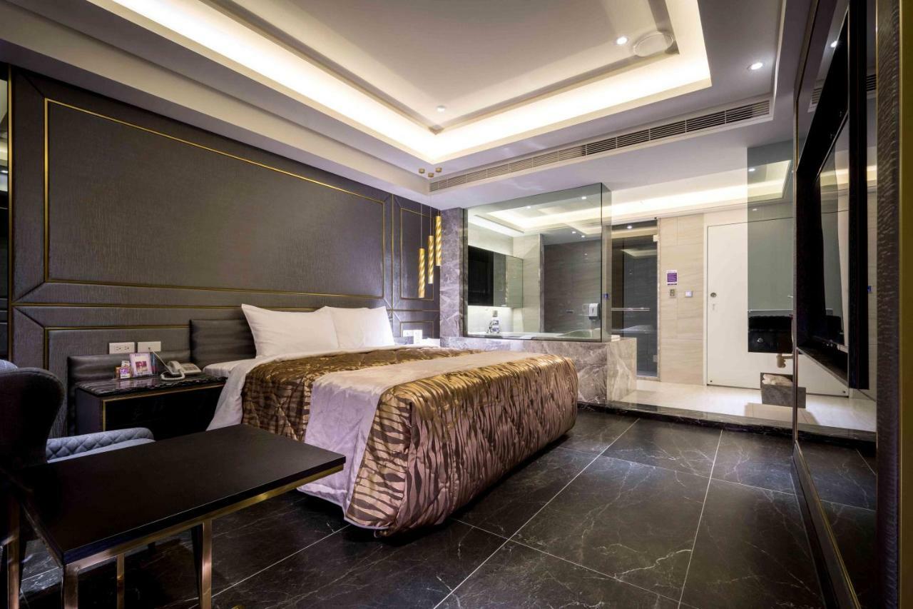 كاوشيونغ Ouge Motel - Fengshan المظهر الخارجي الصورة