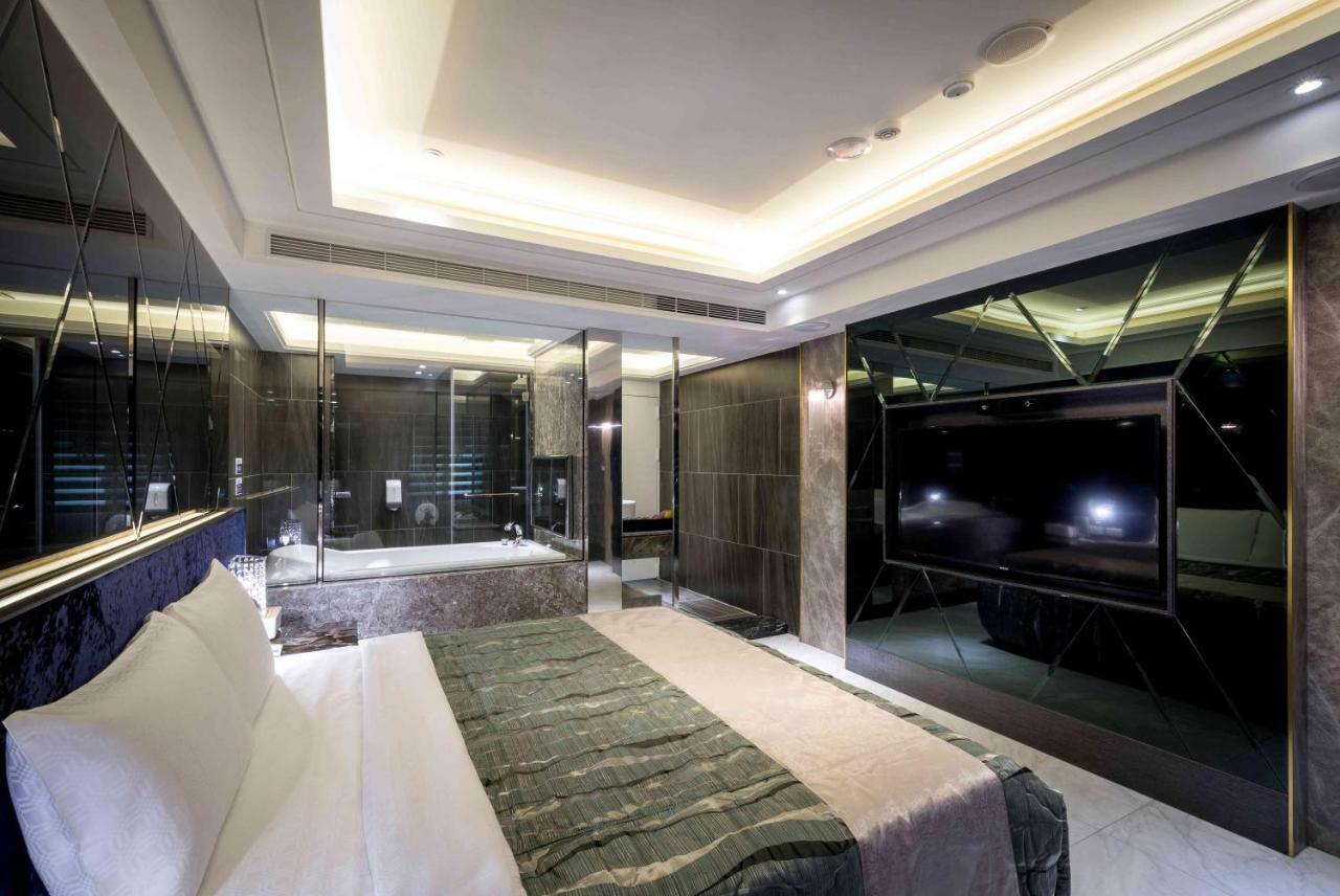 كاوشيونغ Ouge Motel - Fengshan المظهر الخارجي الصورة